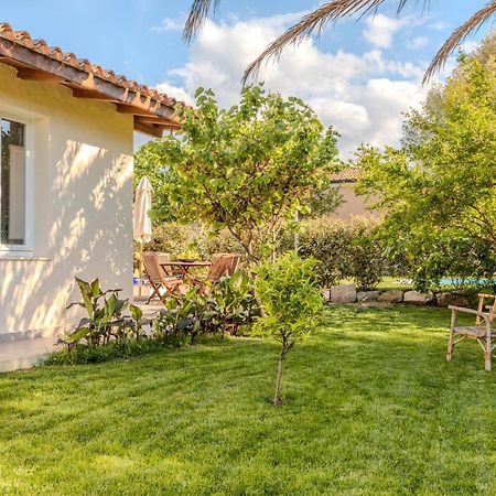 Stazzo San Teodoro Piscina Condivisa Apartman Kültér fotó
